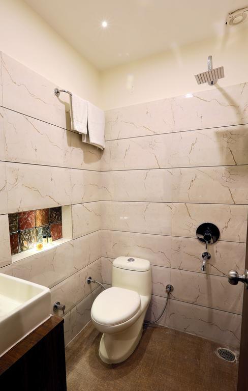 Hotel Rk Grande Ludhiana Buitenkant foto
