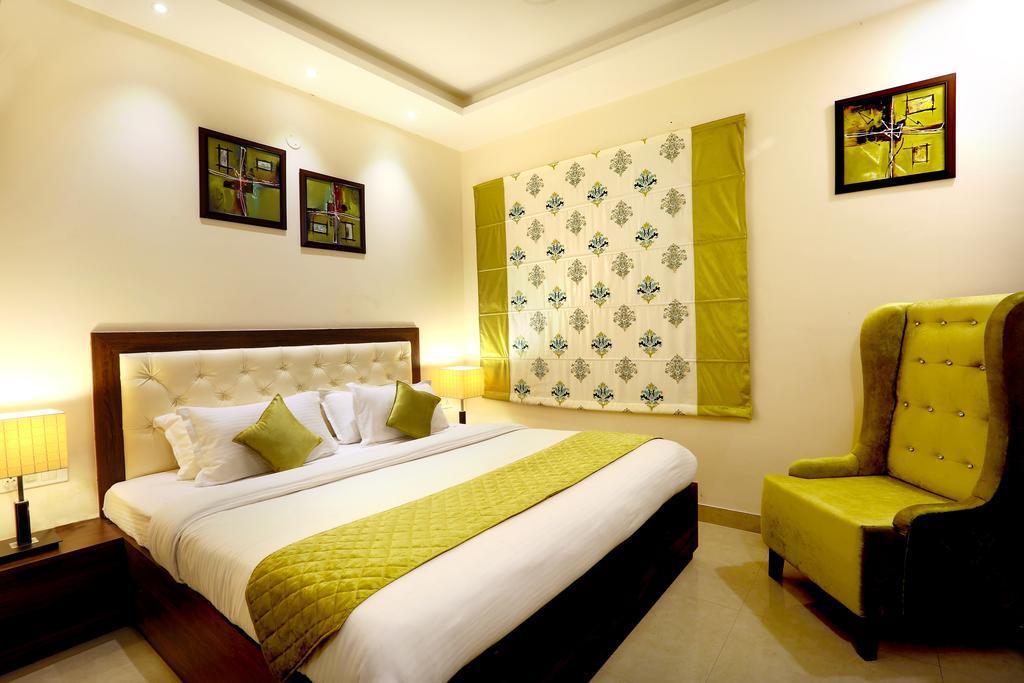 Hotel Rk Grande Ludhiana Kamer foto