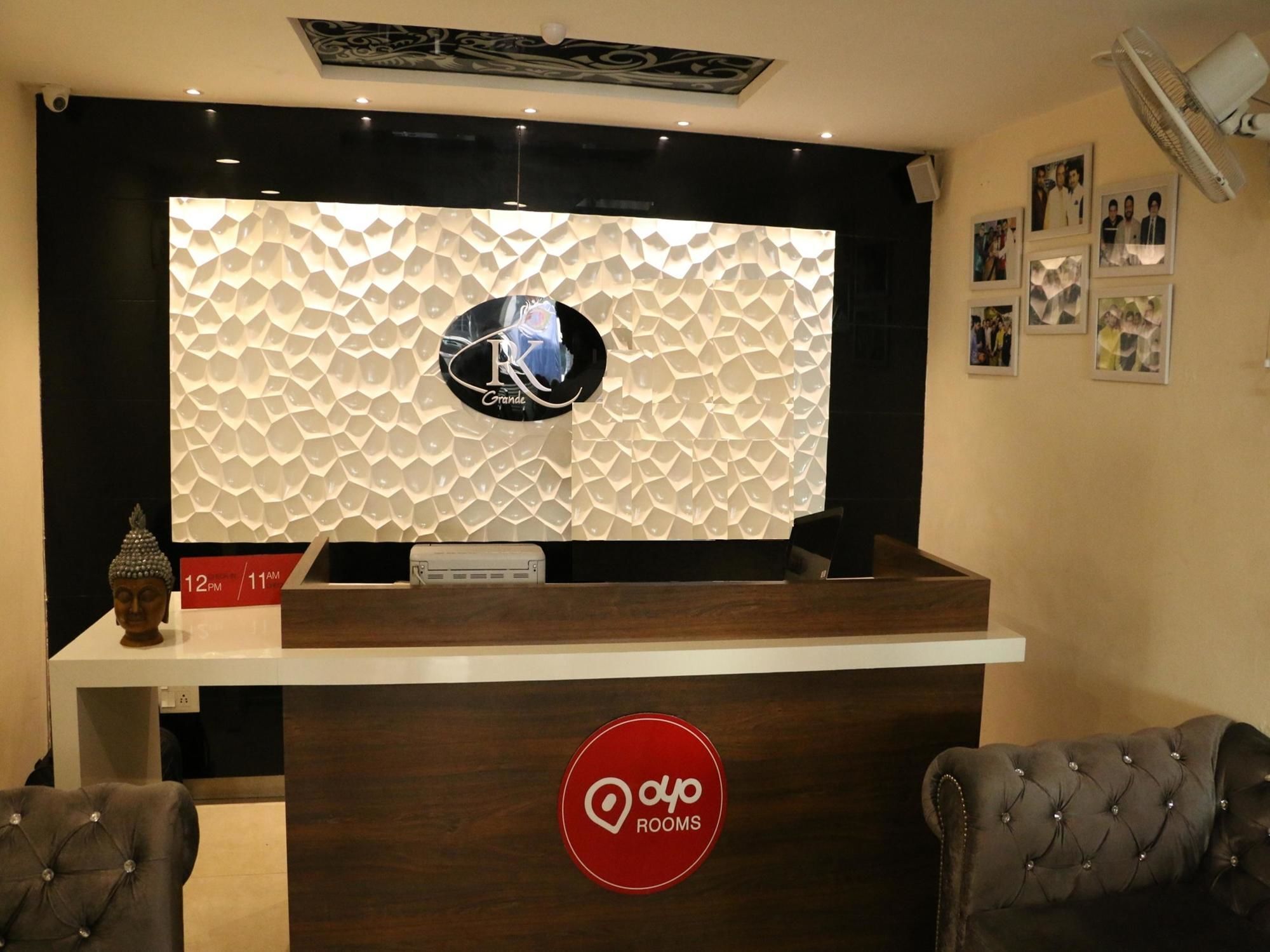 Hotel Rk Grande Ludhiana Buitenkant foto